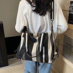 Striped retro travel bag, large-capacity lightweight handbag for women, short-distance travel luggage, wet/dry fitness bag