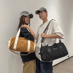 Lightweight and casual travel bag, Korean-style fashionable yoga and fitness bag, large-capacity couple's crossbody sports bag Lightweight and casual travel bag, Korean-style fashionable yoga and fitness bag, large-capacity couple's crossbody sports bag