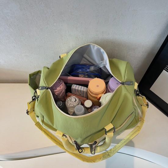 Outdoor sports bag with independent shoe compartment, expandable and practical moving storage bag, simple and lightweight short-distance business travel bag
