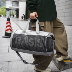Fashionable men's and women's sports bag, wet/dry separation, travel bag, travel bag for short trips, travel bag with shoe compartment. Fashionable men's and women's sports bag, wet/dry separation, travel bag, travel bag for short trips, travel bag with shoe compartment.
